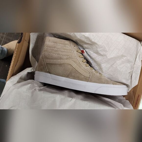 Vans Sk8-Hi Pig Suede Shoes - Picture 5 of 5